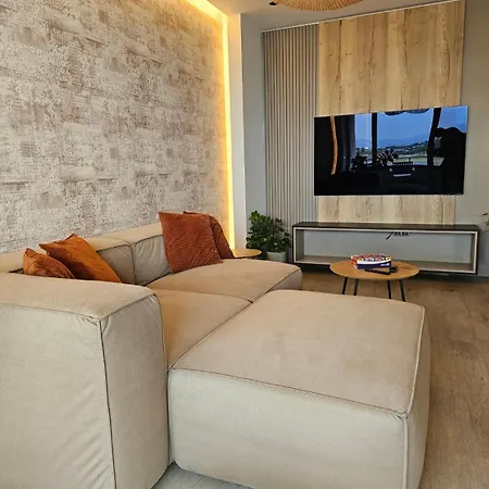 Moos Topview Apartman *