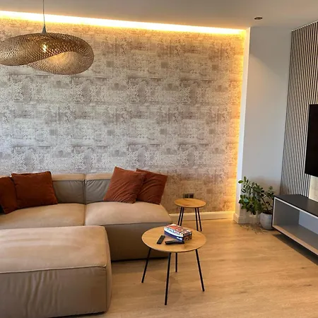 Moos Topview Apartman *